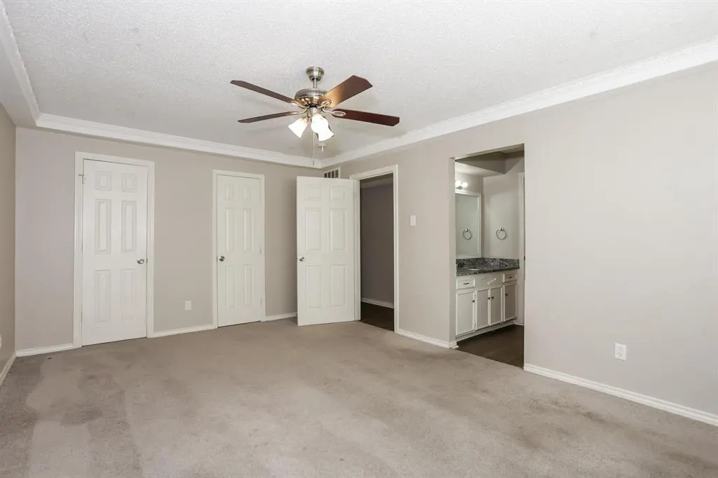 7011 Pickrell Drive