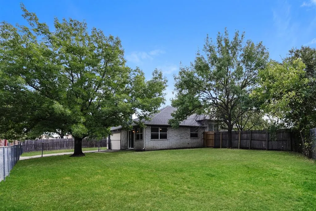 6339 Everglade Circle