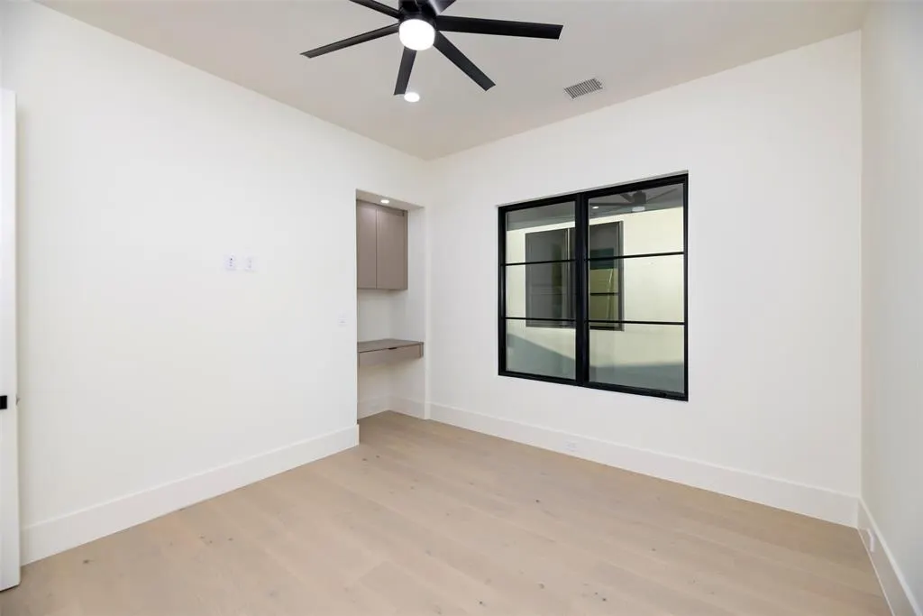 1904 Mcmillan Avenue