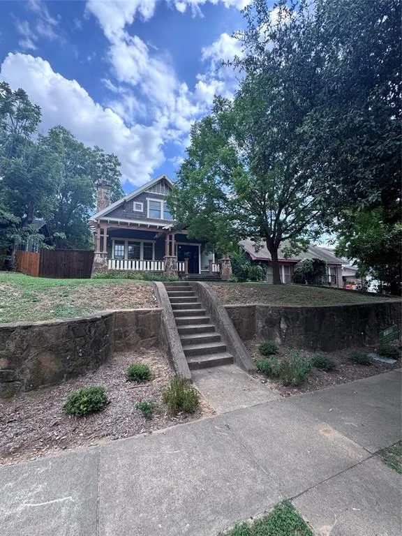 316 E 6th Street