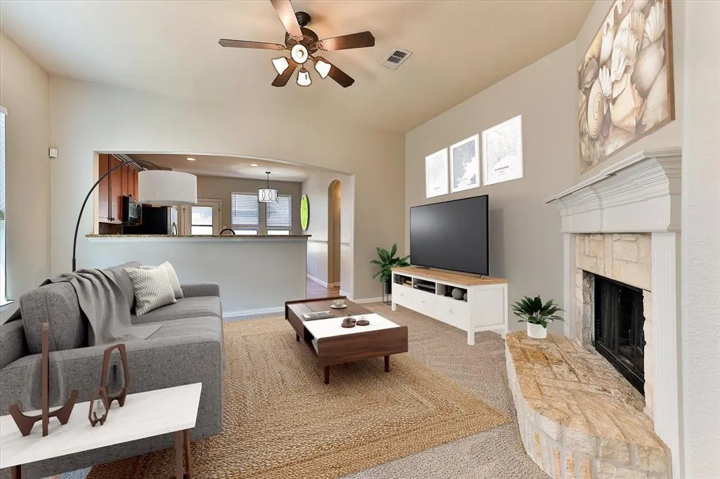 16017 Alvarado Drive