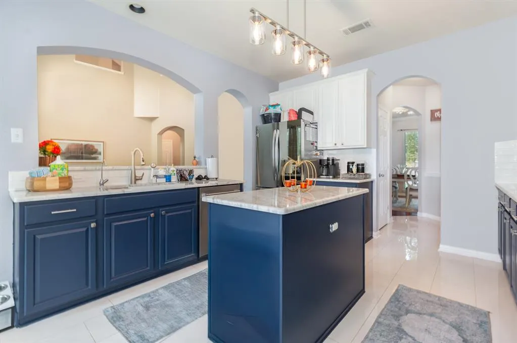 216 Orchard Park Court