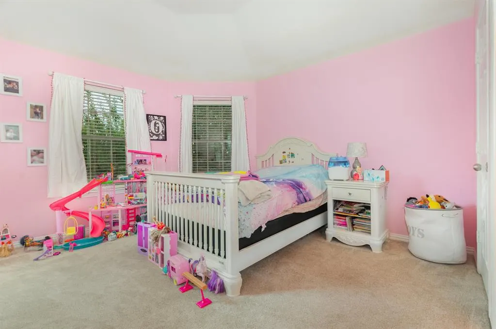 216 Orchard Park Court