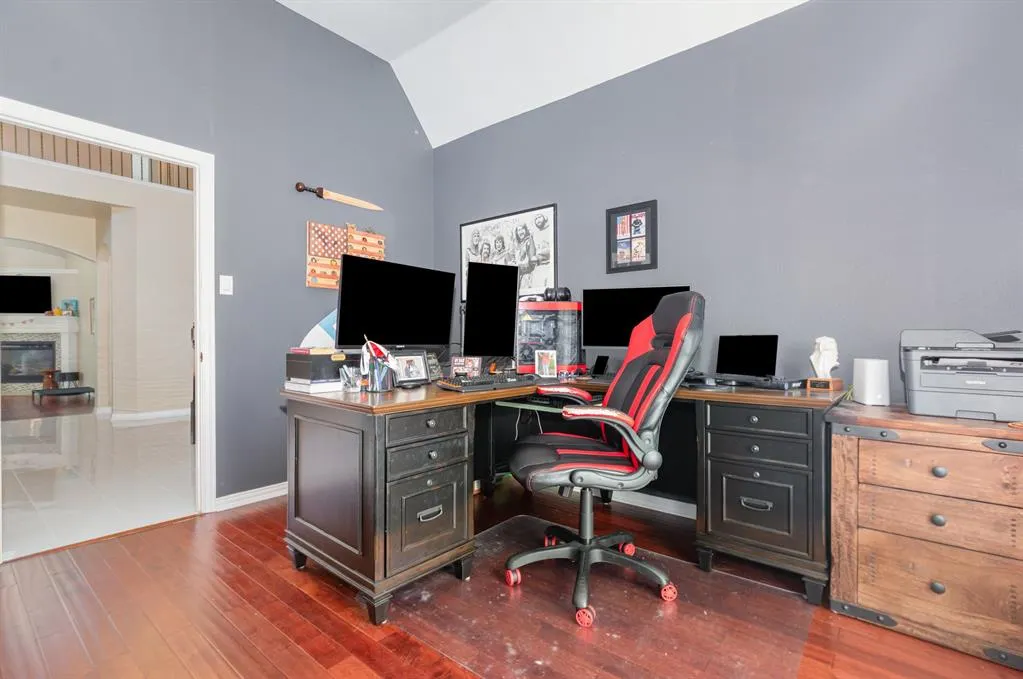 216 Orchard Park Court