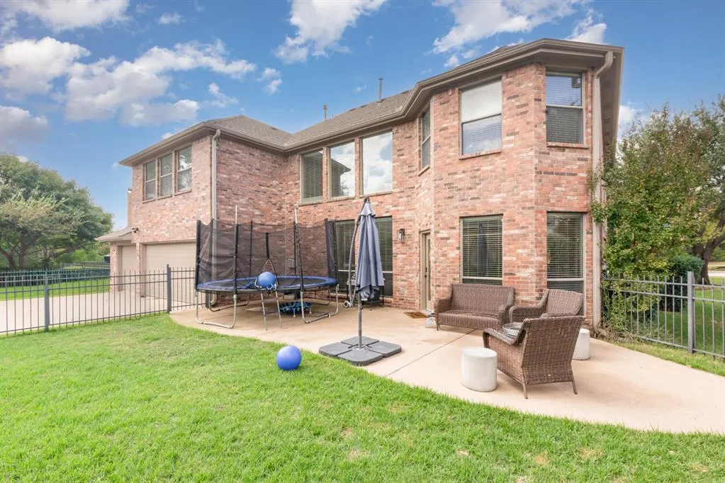 216 Orchard Park Court