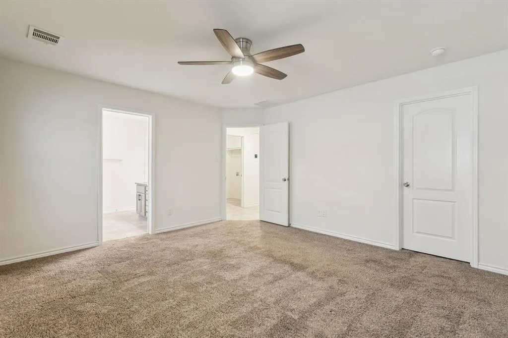 2617 Warren Lane