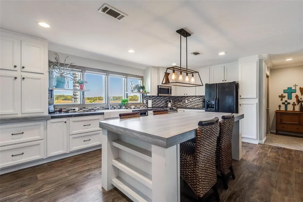 3756 County Road 997