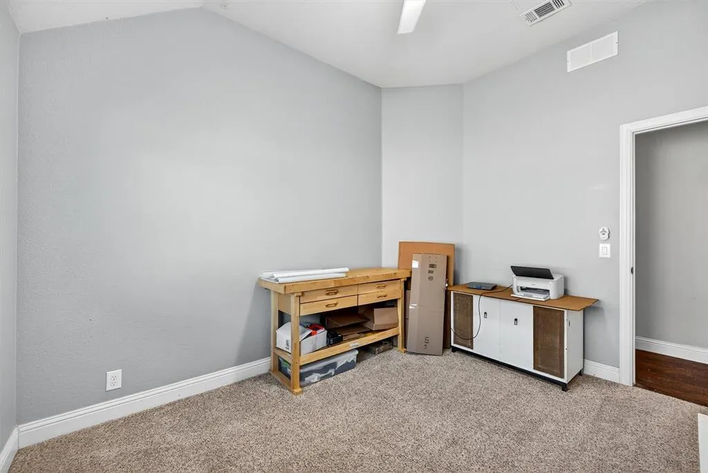 4422 Oak Bluff Drive