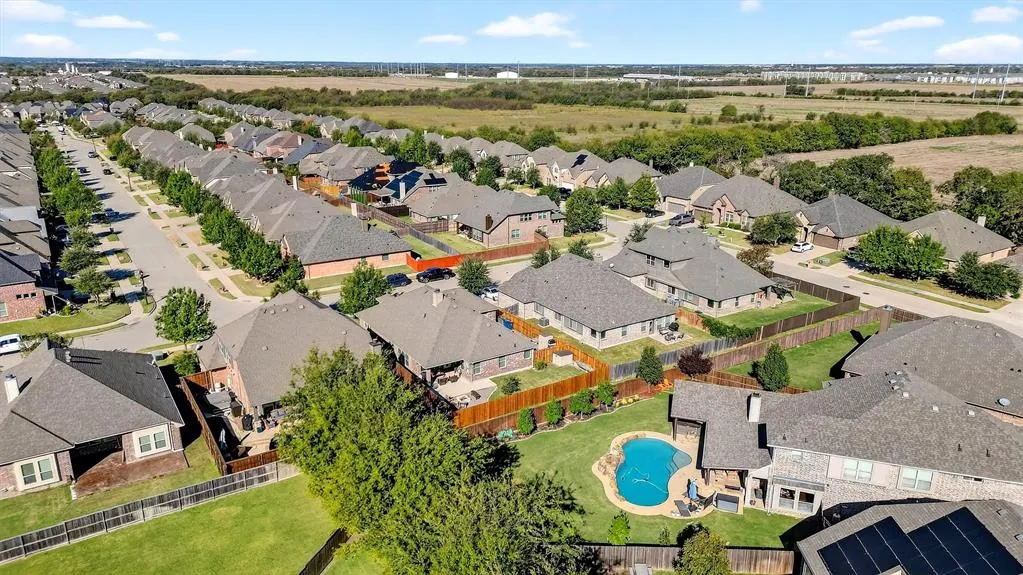 4422 Oak Bluff Drive