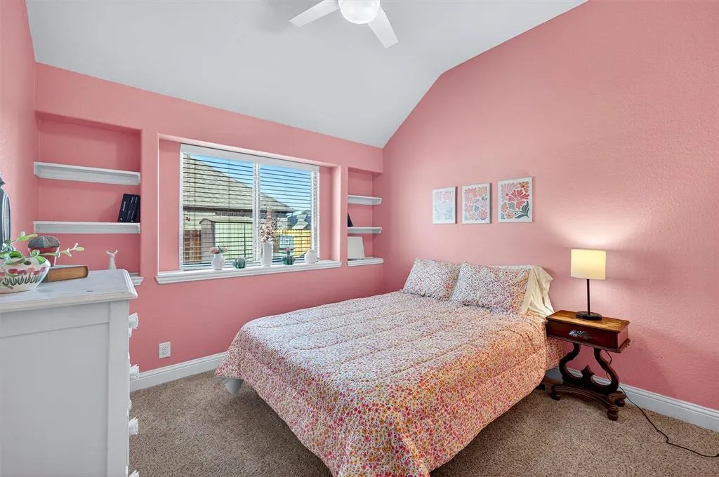 4422 Oak Bluff Drive