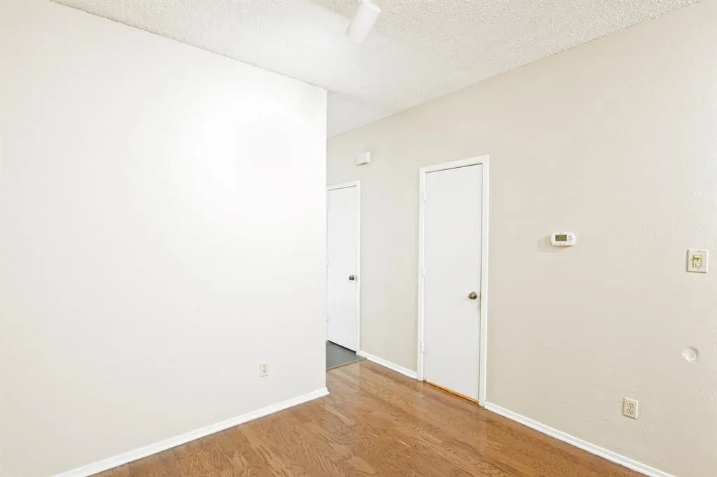 5000 Cedar Springs Road, #103