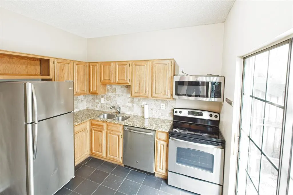 5000 Cedar Springs Road, #103