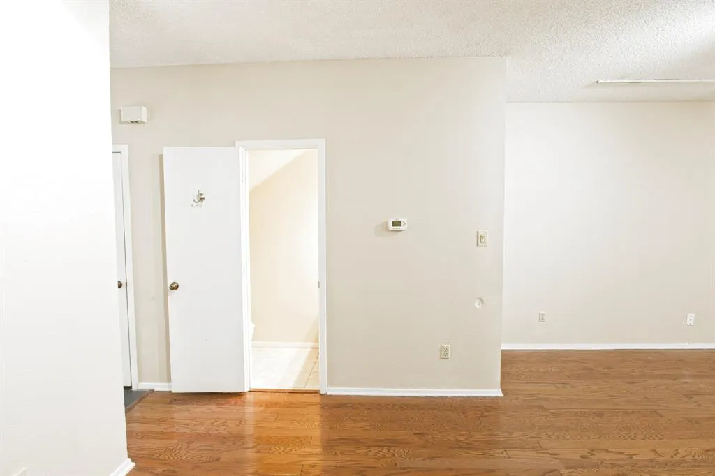5000 Cedar Springs Road, #103