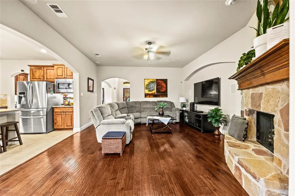 10800 Sexton Drive