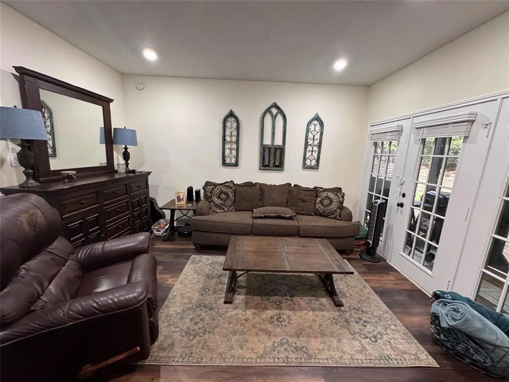 2506 Wedglea Drive, #105