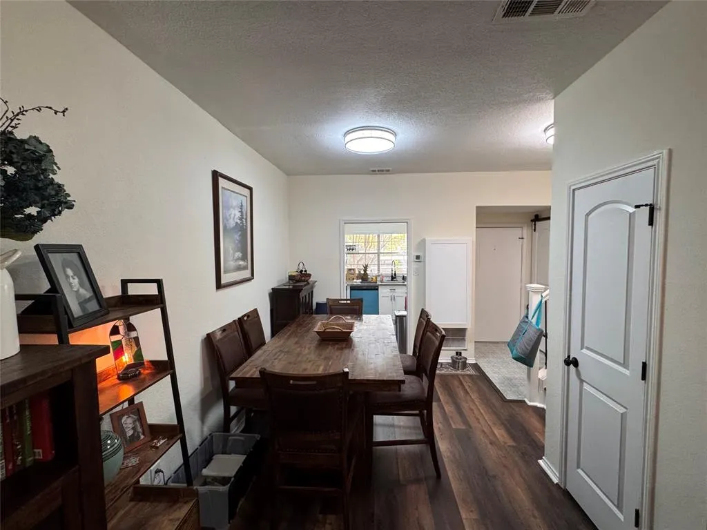2506 Wedglea Drive, #105