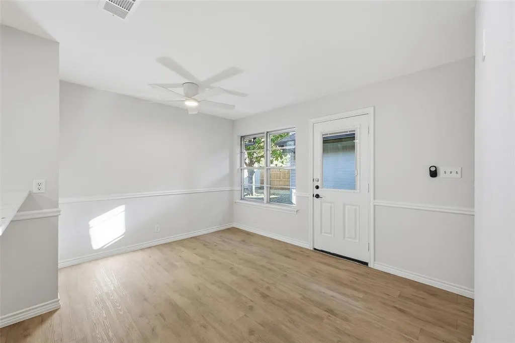 921 Autumn Lake Drive