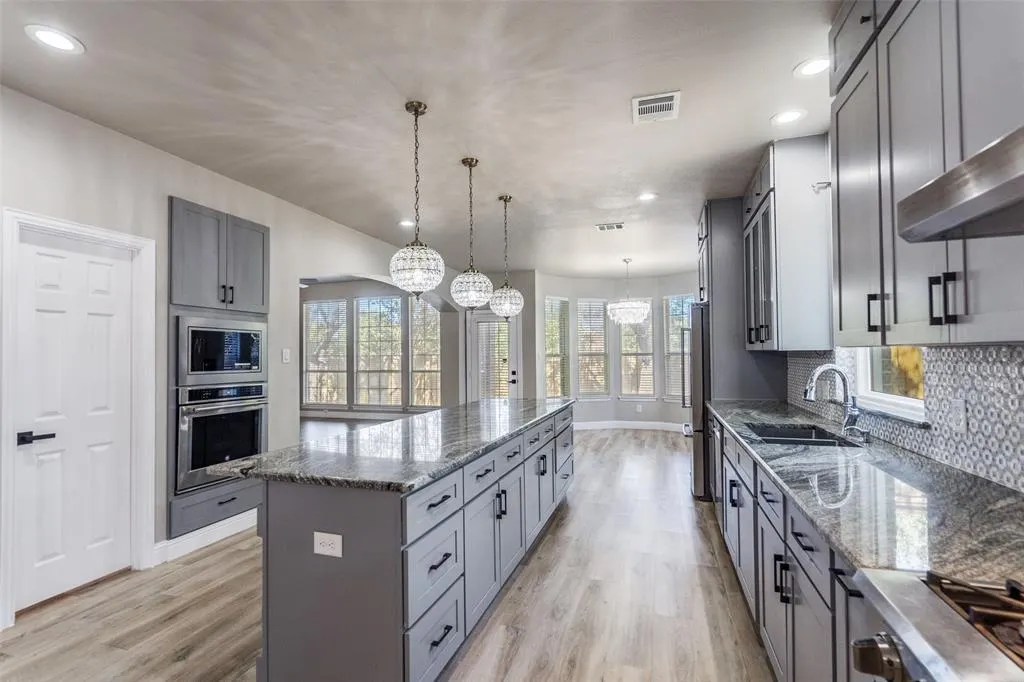 417 Long Cove Court