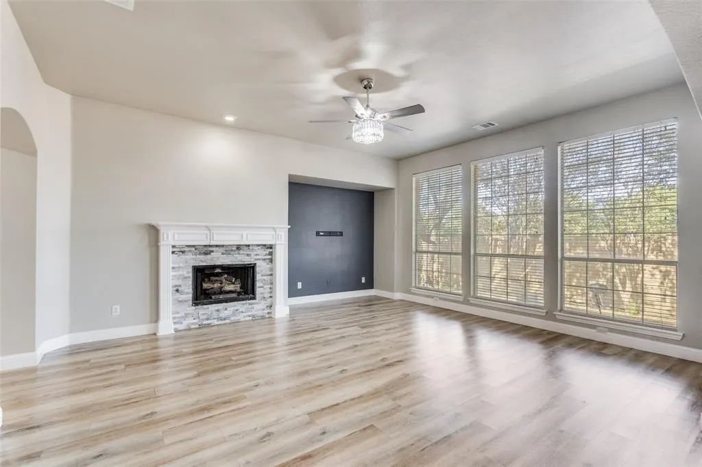 417 Long Cove Court