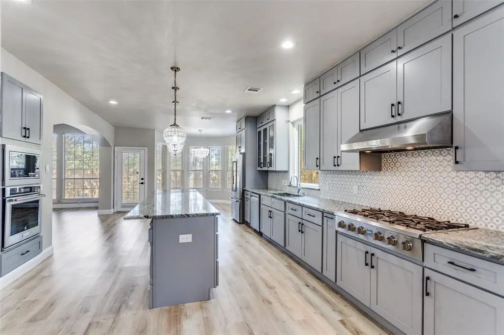 417 Long Cove Court