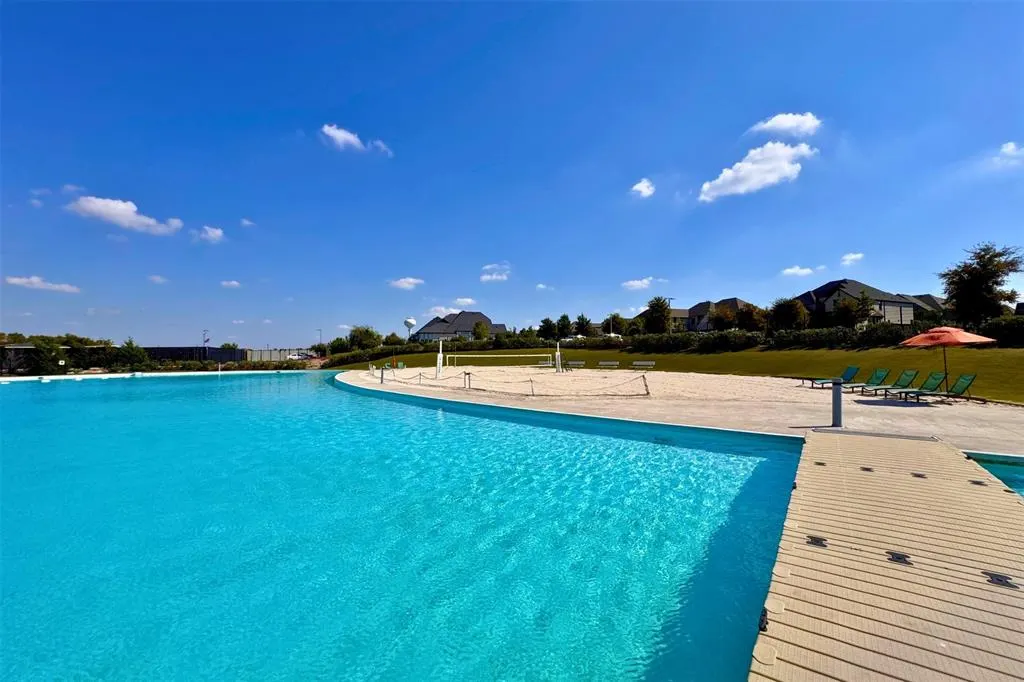 4140 Silver Spur Drive