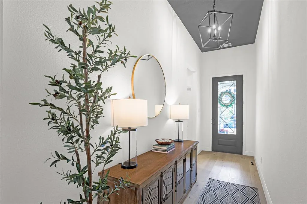 4140 Silver Spur Drive