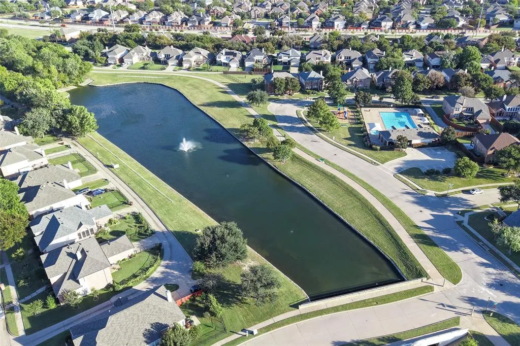 8812 Bluffcreek Lane