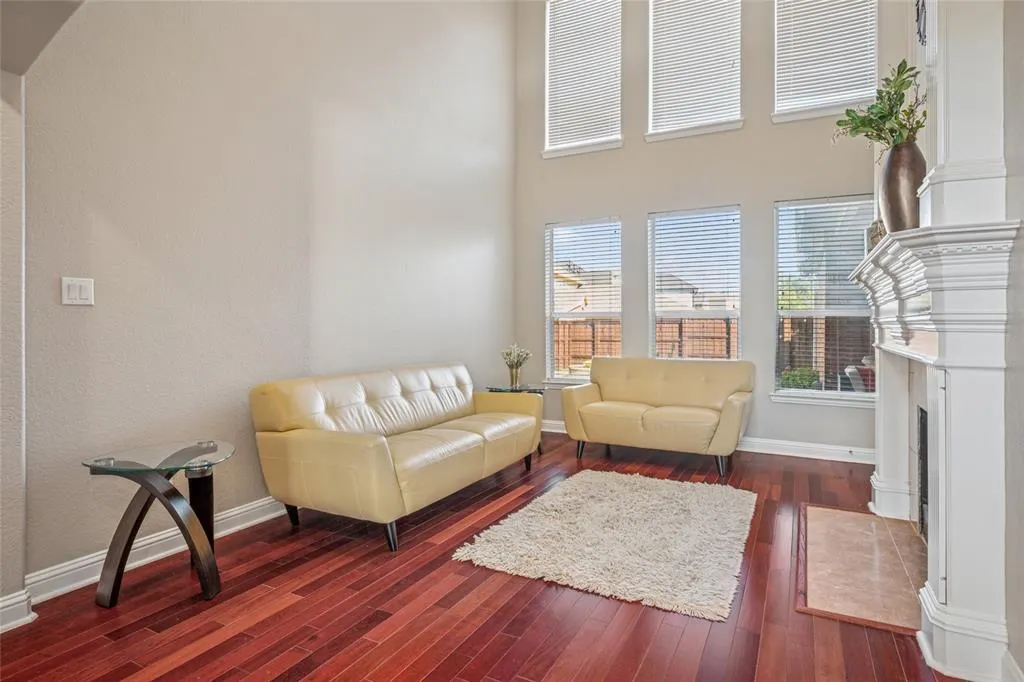 8812 Bluffcreek Lane