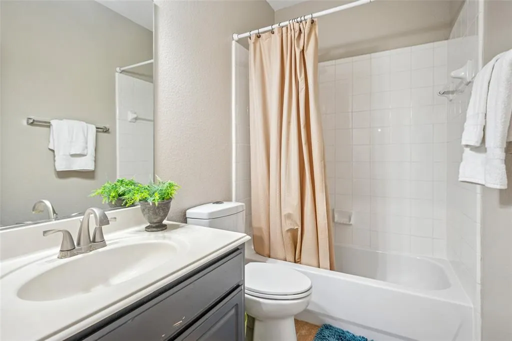 8812 Bluffcreek Lane