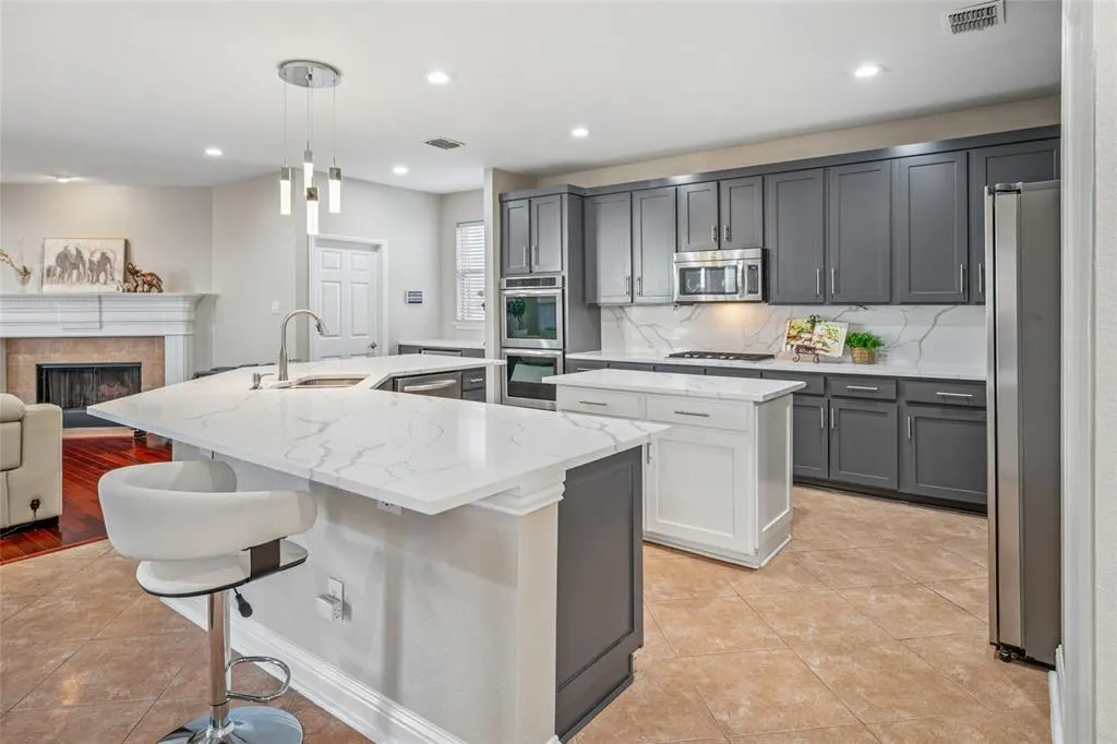 8812 Bluffcreek Lane