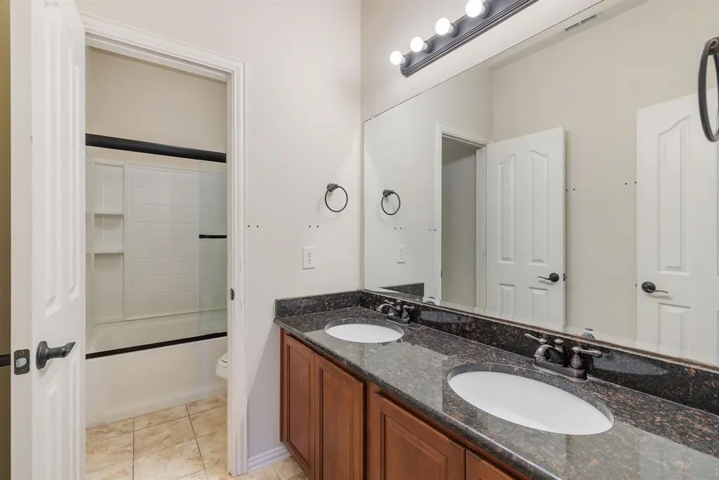 2601 Featherstone Drive