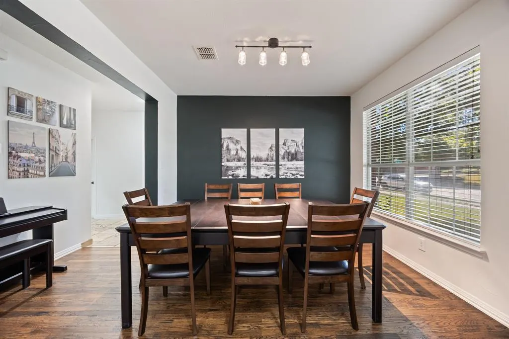 1404 Bradford Trace Drive