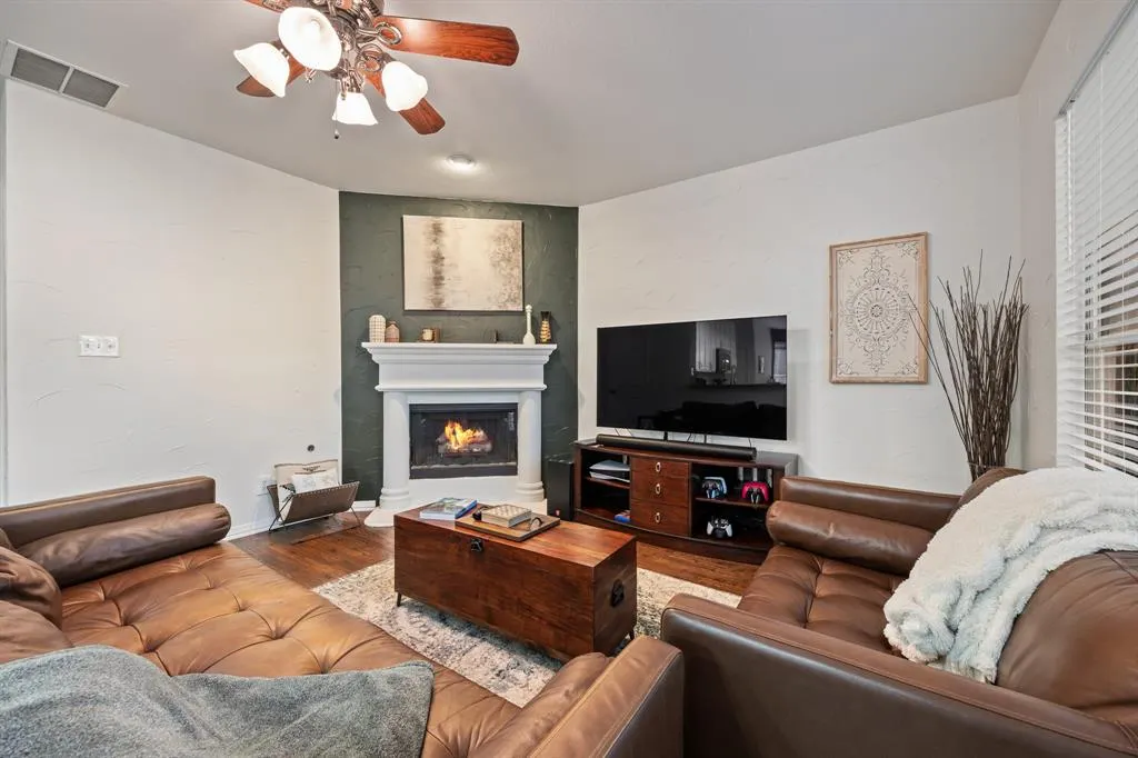1404 Bradford Trace Drive