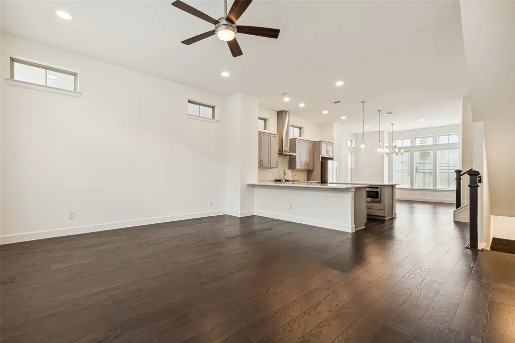 750 High Garden Place