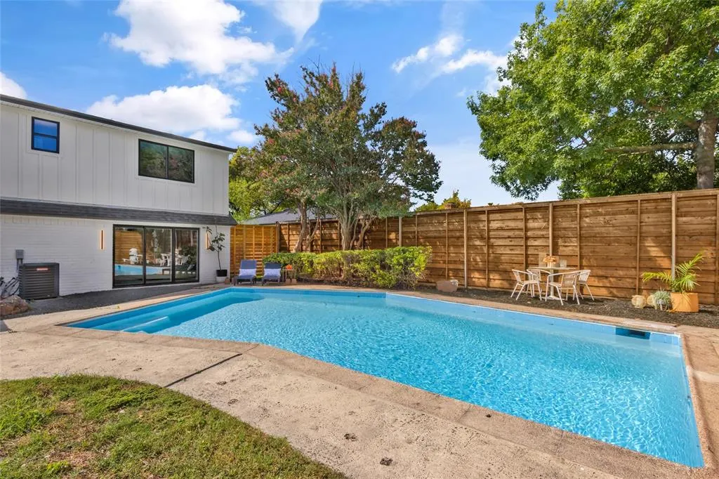 11115 Scotsmeadow Drive