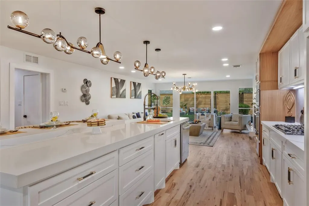 11115 Scotsmeadow Drive