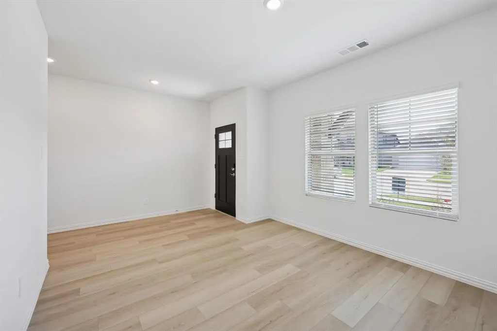 507 Midnight Oak Drive