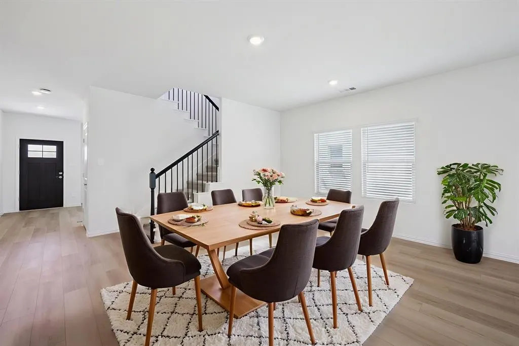 507 Midnight Oak Drive