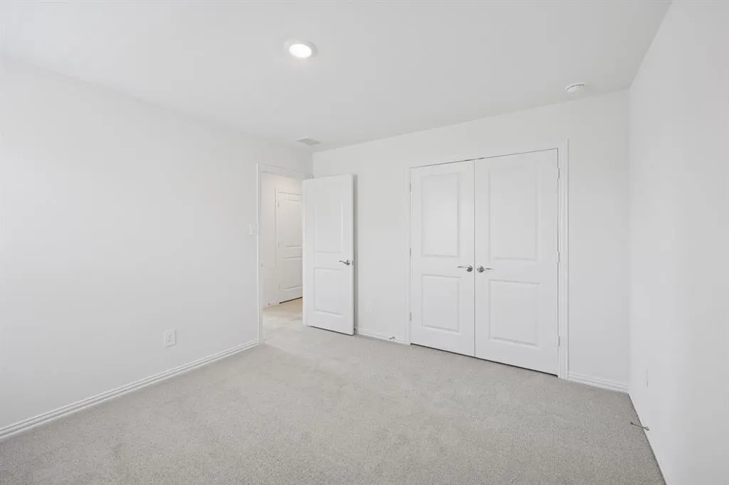 507 Midnight Oak Drive