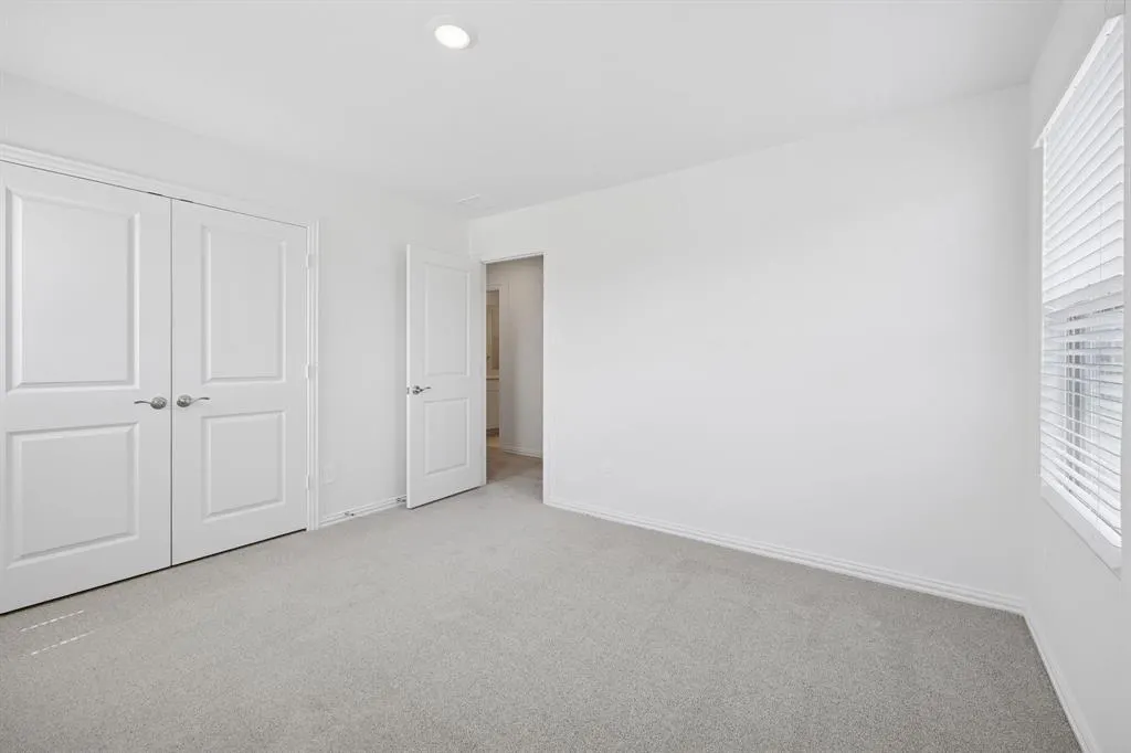 507 Midnight Oak Drive