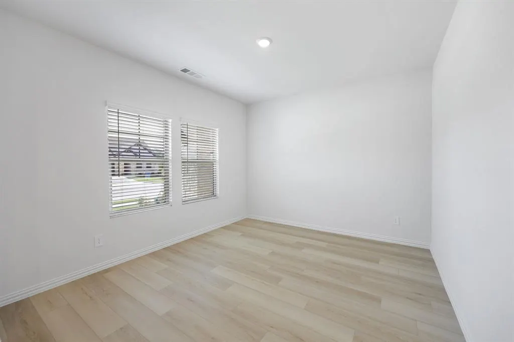 507 Midnight Oak Drive