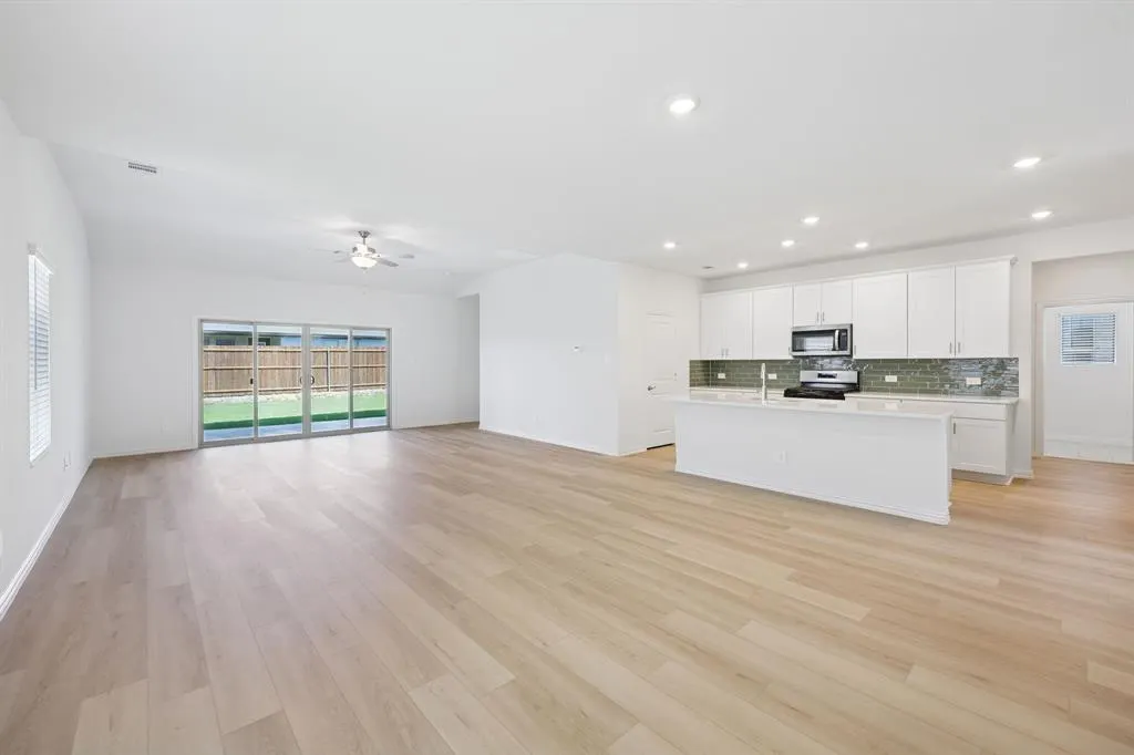 507 Midnight Oak Drive