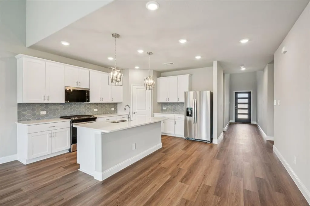 417 Midnight Oak Drive