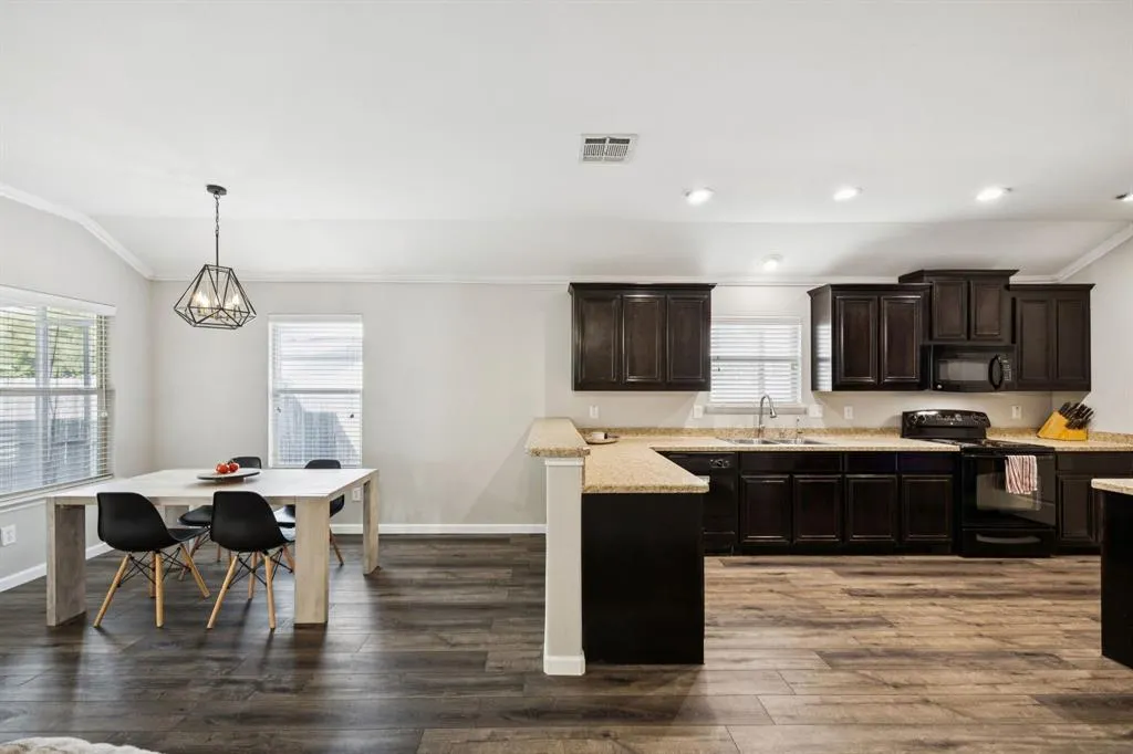 1214 Cottonwood Trail