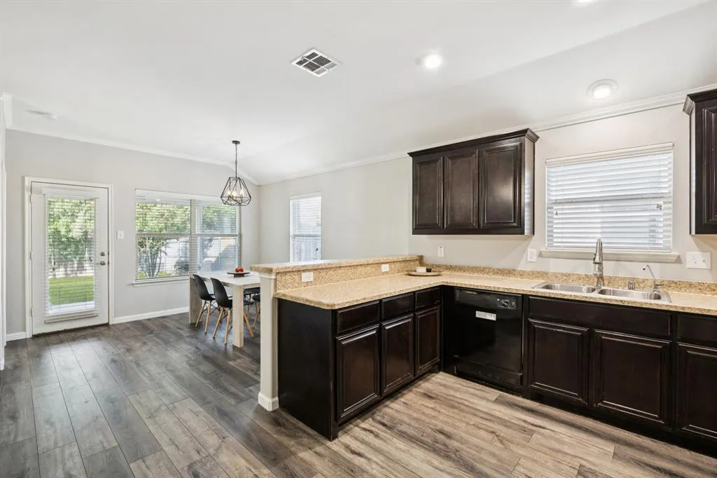 1214 Cottonwood Trail