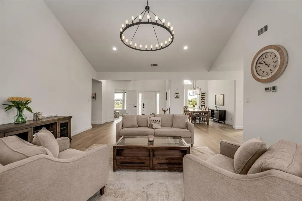 4094 Preston Lakes Circle