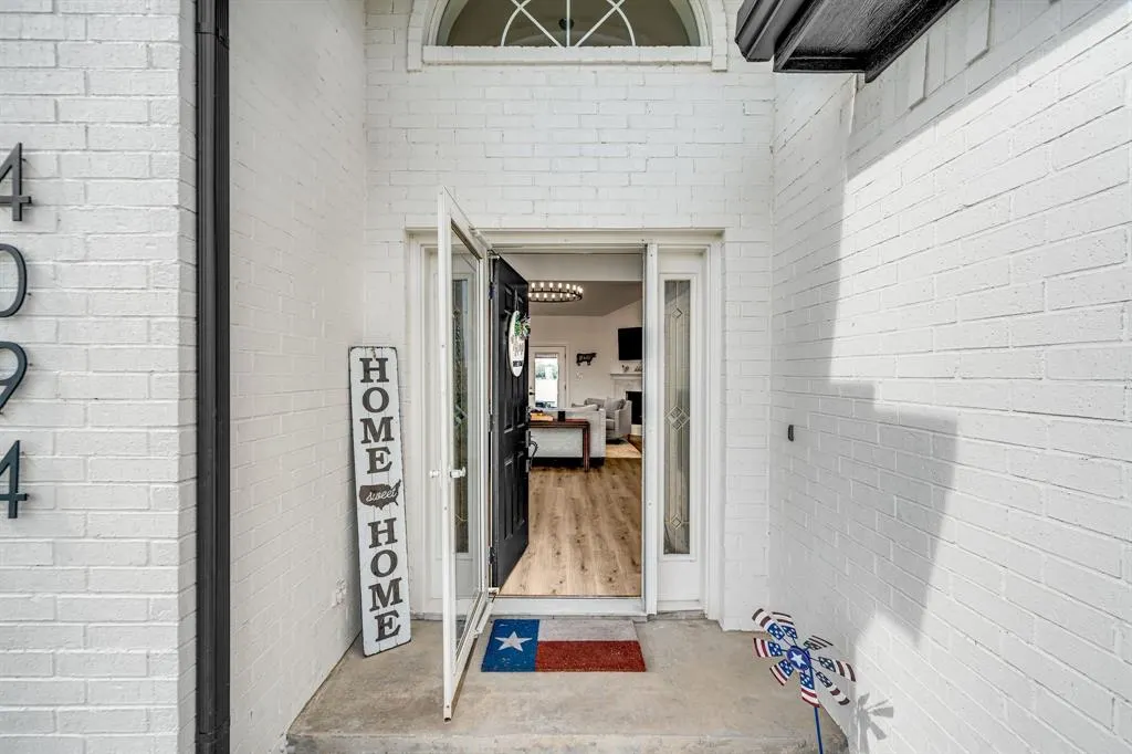 4094 Preston Lakes Circle