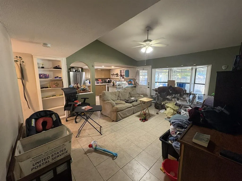 1501 Fairfield Drive