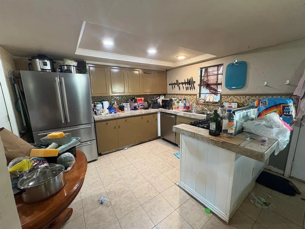 1501 Fairfield Drive