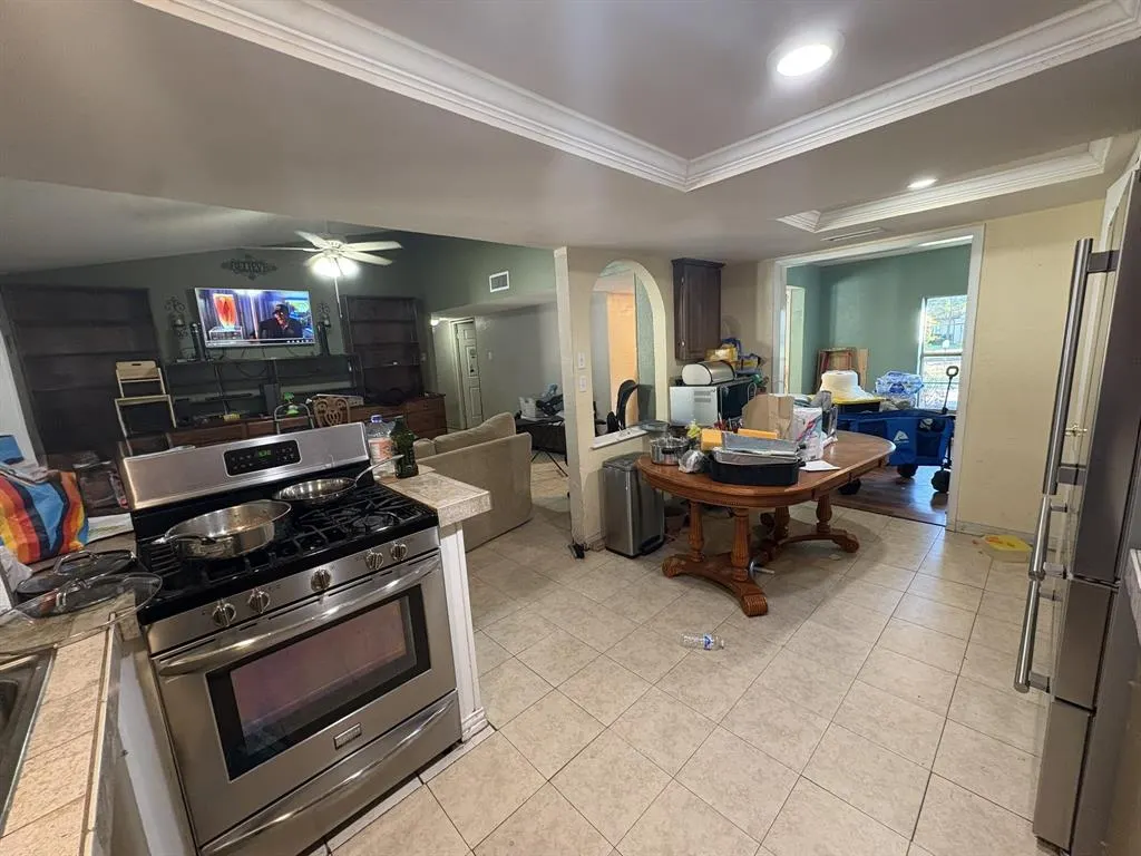 1501 Fairfield Drive